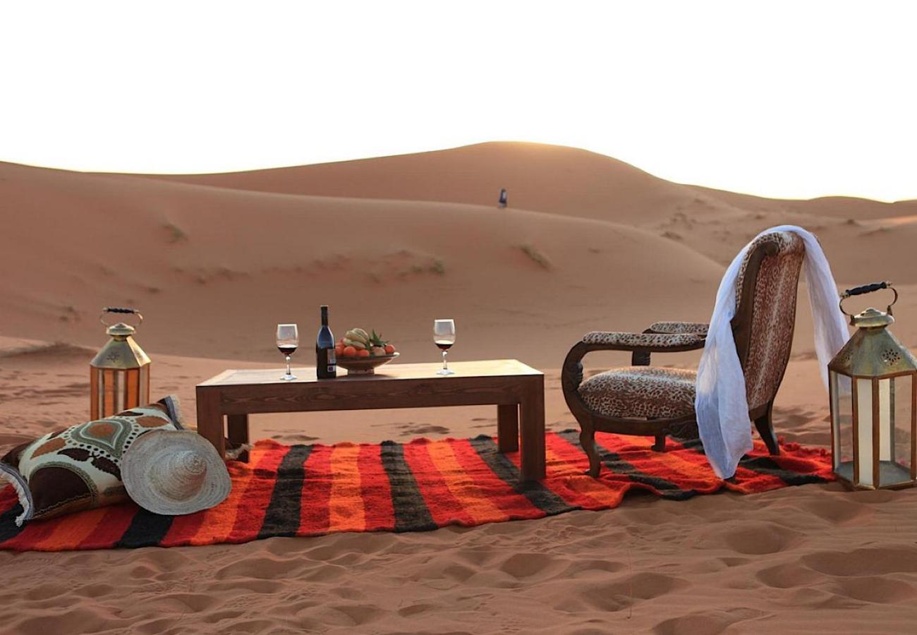 Under Stars Desert Camp Merzouga Ngoại thất bức ảnh