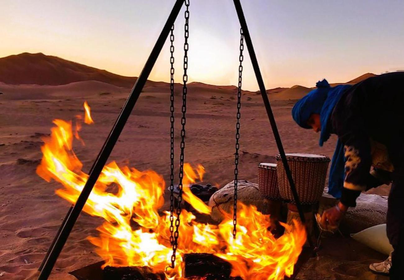 Under Stars Desert Camp Merzouga Ngoại thất bức ảnh