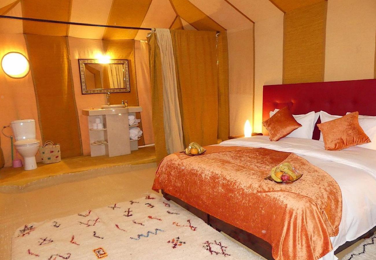 Under Stars Desert Camp Merzouga Ngoại thất bức ảnh