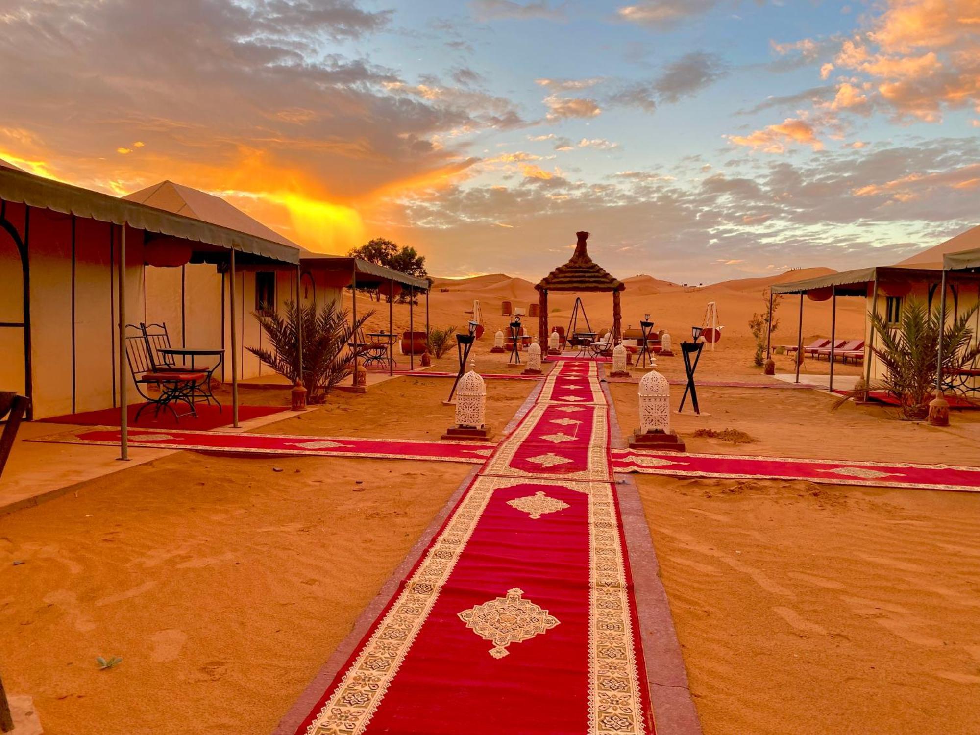 Under Stars Desert Camp Merzouga Ngoại thất bức ảnh