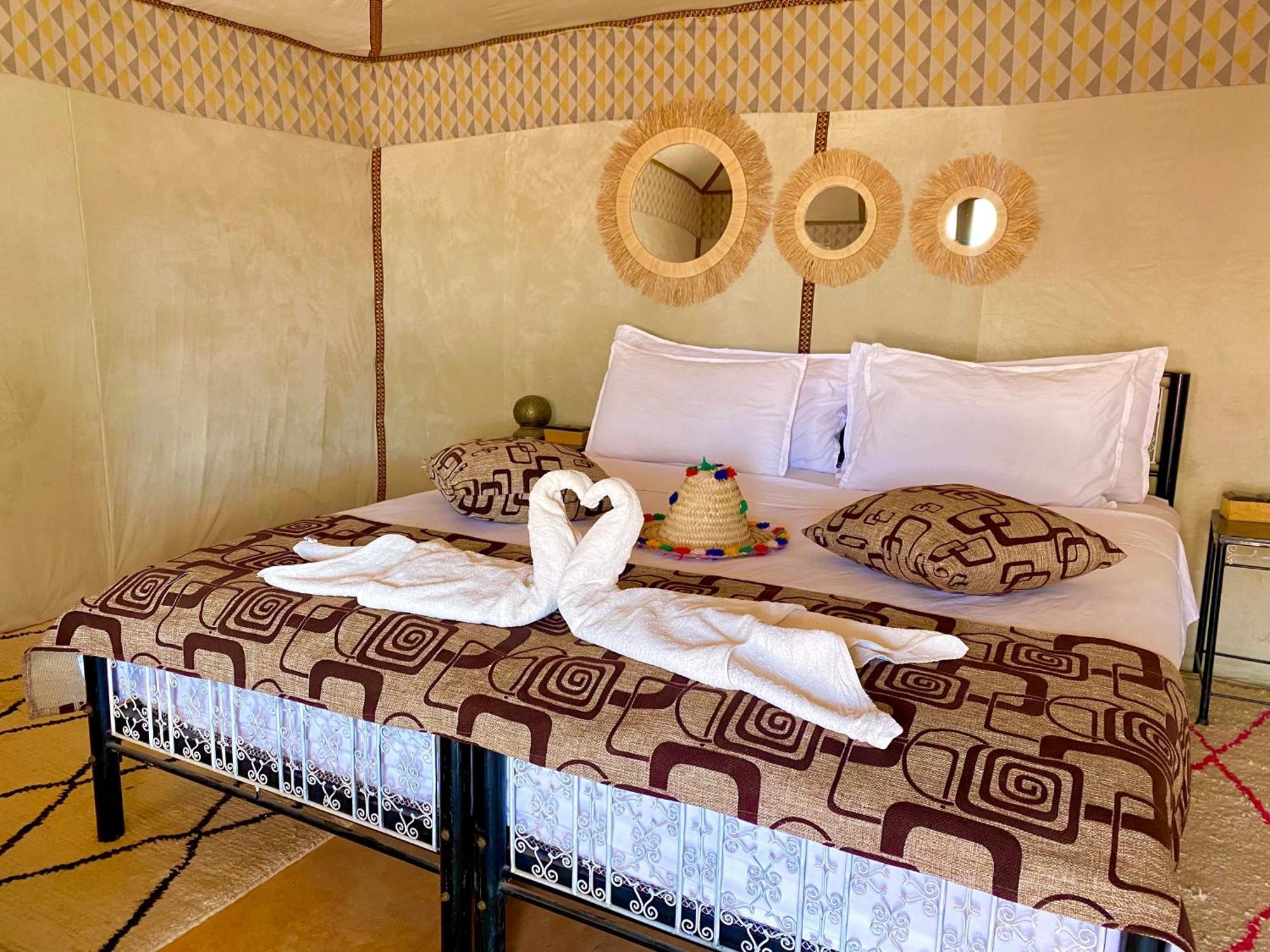 Under Stars Desert Camp Merzouga Ngoại thất bức ảnh