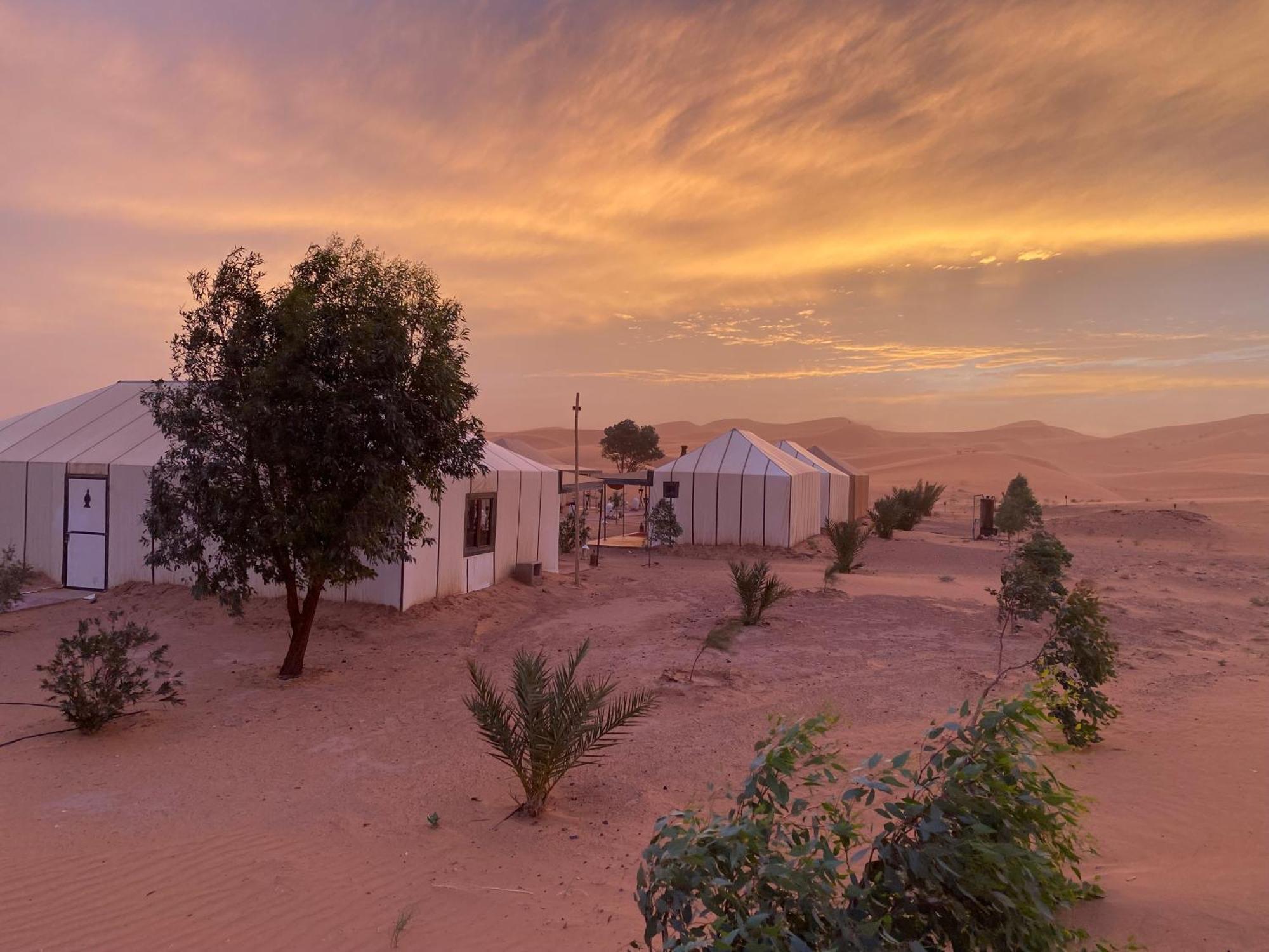 Under Stars Desert Camp Merzouga Ngoại thất bức ảnh